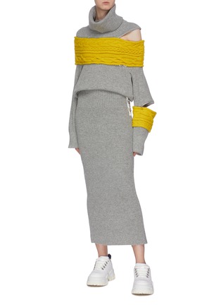 Figure View - Click To Enlarge - SACAI - Detachable turtleneck cable knit panel zip sleeve sweater