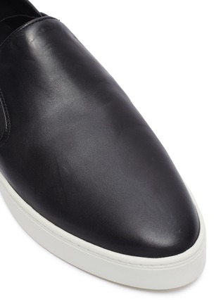 Detail View - Click To Enlarge - VINCE - 'Garvey' leather step-in skate slip-ons