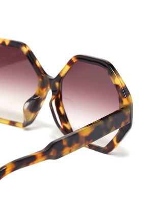 Detail View - Click To Enlarge - CHLOÉ - 'Willow' tortoiseshell acetate octagon frame sunglasses