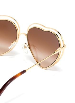 Detail View - Click To Enlarge - CHLOÉ - 'Poppy' cutout metal heart frame sunglasses