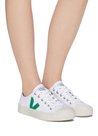 Figure View - Click To Enlarge - VEJA - 'Wata' organic cotton canvas sneakers