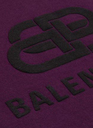  - BALENCIAGA - Textured BB logo print T-shirt