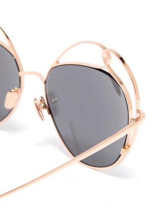 Detail View - Click To Enlarge - LINDA FARROW - 'Harlequin' cutout metal geometric frame sunglasses