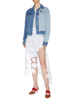 Figure View - Click To Enlarge - MONSE - Staggered inside-out patchwork denim jacket