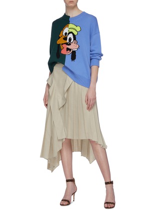 Figure View - Click To Enlarge - MONSE - x Disney 'Pluto & Goofy' colourblock asymmetric staggered wool sweater