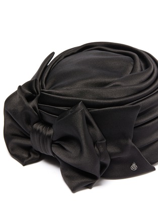 Detail View - Click To Enlarge - MAISON MICHEL - 'Betty' bow satin turban