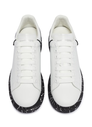 Detail View - Click To Enlarge - ALEXANDER MCQUEEN - 'Oversized Sneaker' in leather with paint splat outsole