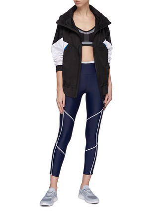Figure View - Click To Enlarge - P.E NATION - 'Quarterforce' panelled cropped performance leggings