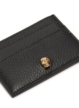 Detail View - Click To Enlarge - ALEXANDER MCQUEEN - Skull charm leather card holder