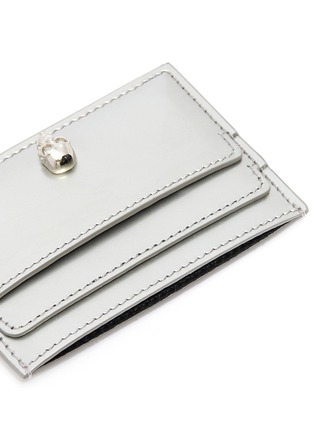 Detail View - Click To Enlarge - ALEXANDER MCQUEEN - Skull charm patent leather card holder