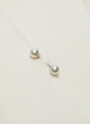  - 3.1 PHILLIP LIM - Faux pearl pin sweater