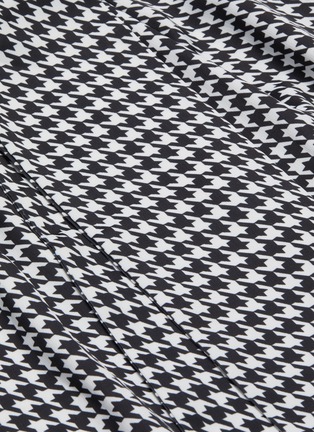 Detail View - Click To Enlarge - C/MEO COLLECTIVE - 'Provided' cutout waist houndstooth print dress
