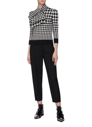 Figure View - Click To Enlarge - ALEXANDER MCQUEEN - Detachable scarf panel houndstooth knit top