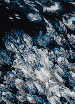 Detail View - Click To Enlarge - ALEXANDER MCQUEEN - Crystal jacquard flared skirt