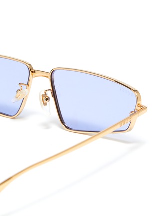 Detail View - Click To Enlarge - GUCCI - Metal angular cat eye sunglasses