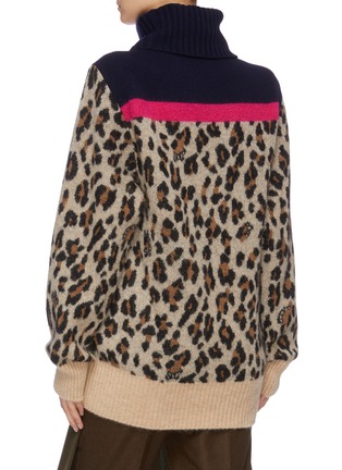 Back View - Click To Enlarge - SACAI - Contrast yoke leopard jacquard turtleneck sweater
