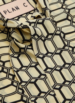  - PLAN C - Geometric print silk crepe pussybow blouse