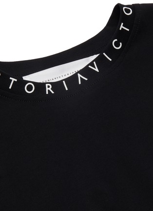  - VICTORIA, VICTORIA BECKHAM - Logo print collar boxy T-shirt