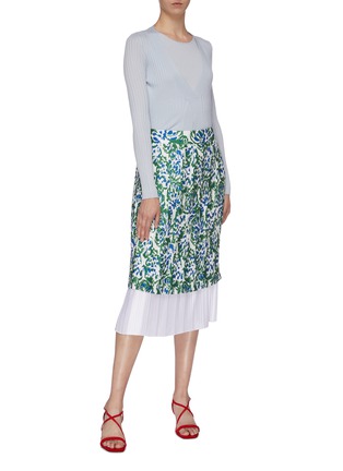 Figure View - Click To Enlarge - VICTORIA, VICTORIA BECKHAM - Abstract floral print pleated layered skirt
