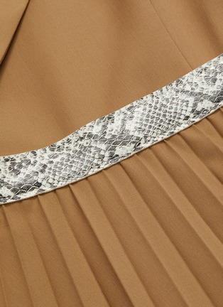 Detail View - Click To Enlarge - COMME MOI - Pleated trench dress with snake embossed leather belt