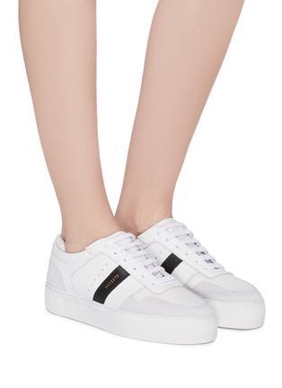 Figure View - Click To Enlarge - AXEL ARIGATO - 'Platform' contrast stripe patchwork sneakers