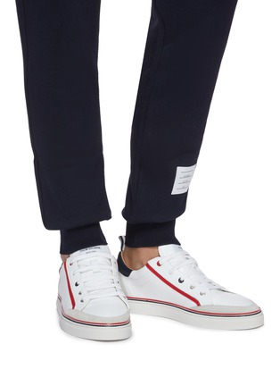 Figure View - Click To Enlarge - THOM BROWNE  - Contrast stripe leather tennis sneakers