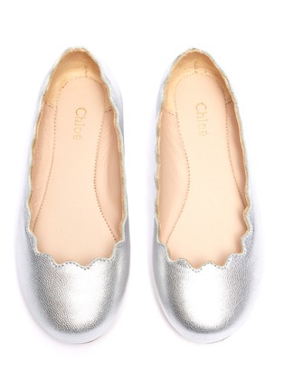 Figure View - Click To Enlarge - CHLOÉ - Scalloped metallic leather toddler flats