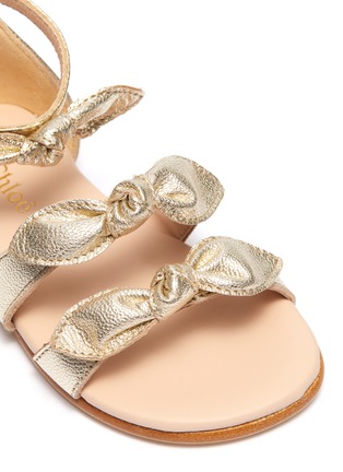 Detail View - Click To Enlarge - CHLOÉ - Bow ankle strap leather infant sandals