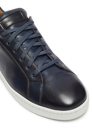 Detail View - Click To Enlarge - MAGNANNI - Leather sneakers