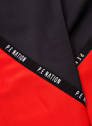  - P.E NATION - 'En Garde' colourblock performance leggings