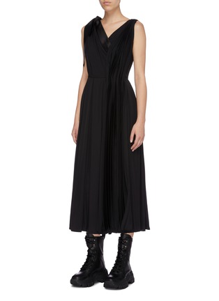 Detail View - Click To Enlarge - PRADA - Quick-release buckle belted satin sash tie pleated dress