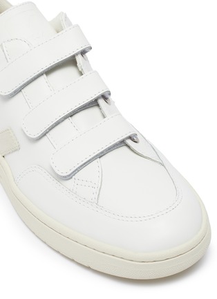 Detail View - Click To Enlarge - VEJA - 'V-Lock' leather sneakers