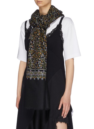 Figure View - Click To Enlarge - AKEE INTERNATIONAL - Leaf embroidered pashmina scarf