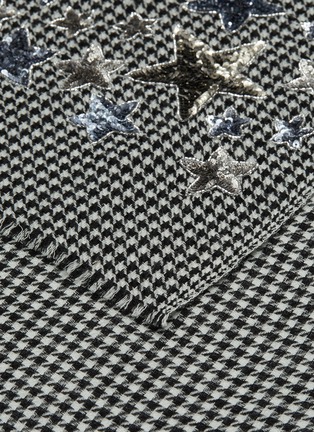 Detail View - Click To Enlarge - JANAVI - 'Star' sequin Merino wool houndstooth scarf