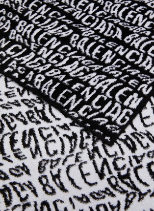 Detail View - Click To Enlarge - BALENCIAGA - 'Mixed Typo' logo jacquard velvet scarf