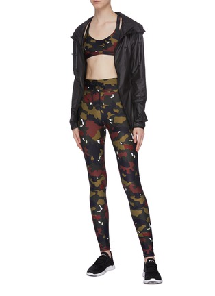 Figure View - Click To Enlarge - THE UPSIDE - Jungle' camoflage print yoga leggings