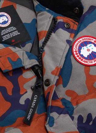  - CANADA GOOSE - 'Freestyle' camouflage print down puffer vest