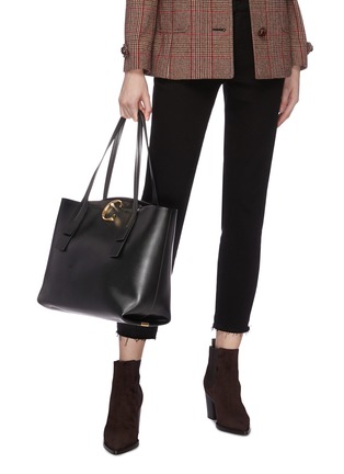 Figure View - Click To Enlarge - CHLOÉ - 'Chloé C' medium leather tote