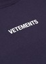  - VETEMENTS - Logo print washing label long sleeve T-shirt