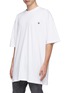 Front View - Click To Enlarge - VETEMENTS - 'Anarchy' logo embroidered oversized T-shirt