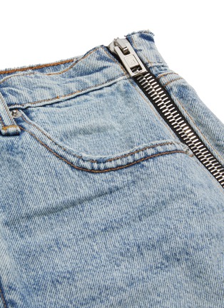 Detail View - Click To Enlarge - ALEXANDER WANG - Frayed hem denim mini skirt