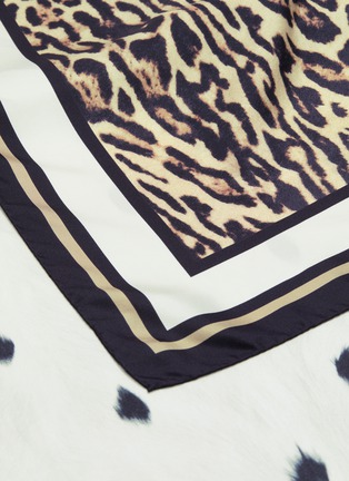 Detail View - Click To Enlarge - BURBERRY - Vintage check animal print panel silk twill scarf