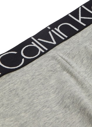 Detail View - Click To Enlarge - CALVIN KLEIN UNDERWEAR - 'CK Complex' logo waistband cotton boxer briefs