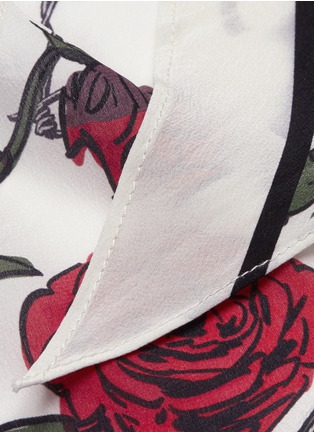 Detail View - Click To Enlarge - ROCKINS - 'Roses' super skinny silk scarf