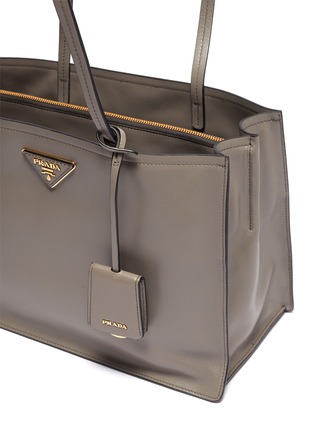 Detail View - Click To Enlarge - PRADA - Calfskin leather tote bag