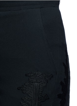 Detail View - Click To Enlarge - MS MIN - Embroidered fringe pants