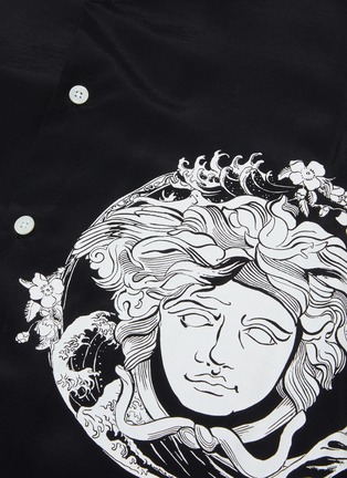  - VERSACE - Baroque Medusa print short sleeve shirt