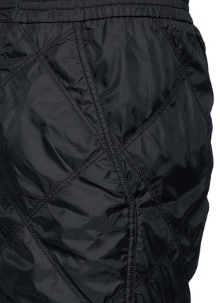 Detail View - Click To Enlarge - ALEXANDER WANG - Diamond quilted tech shorts