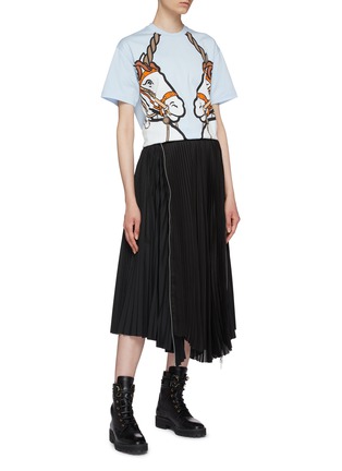 Figure View - Click To Enlarge - BURBERRY - Unicorn print oversized T-shirt