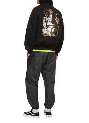 Figure View - Click To Enlarge - DOUBLET - 'Horror' face print slogan embroidered hoodie